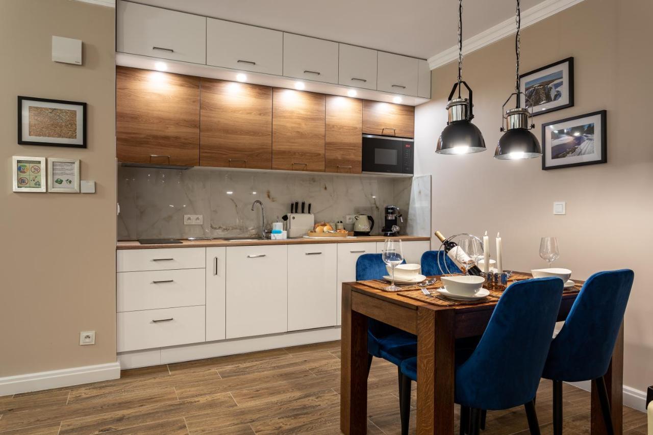 Comfort Studio Stone Hill ชกลาร์สกา ปอเรมบา ภายนอก รูปภาพ